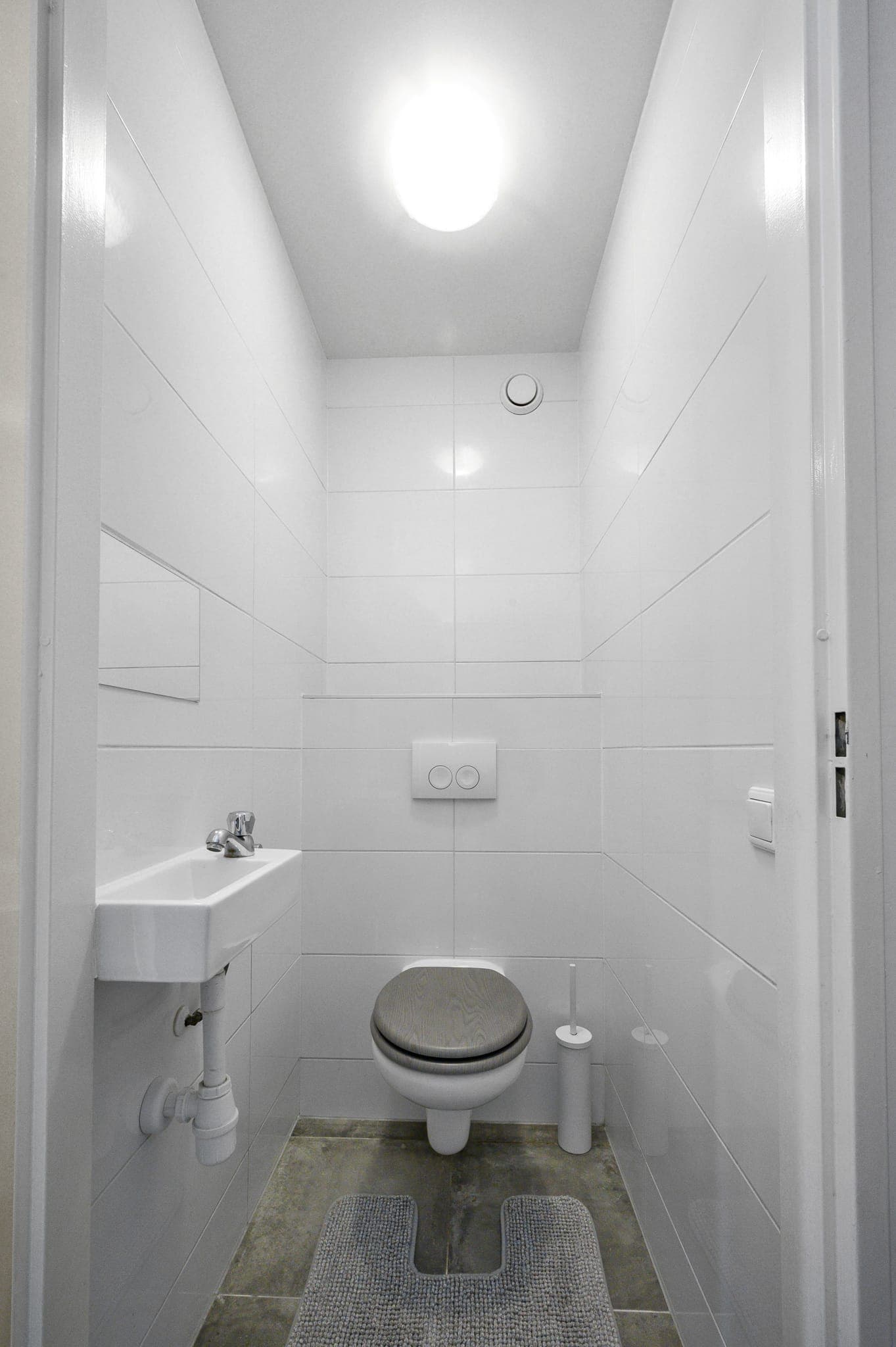 Furnished one bedroom Apartments for rent - Image 3