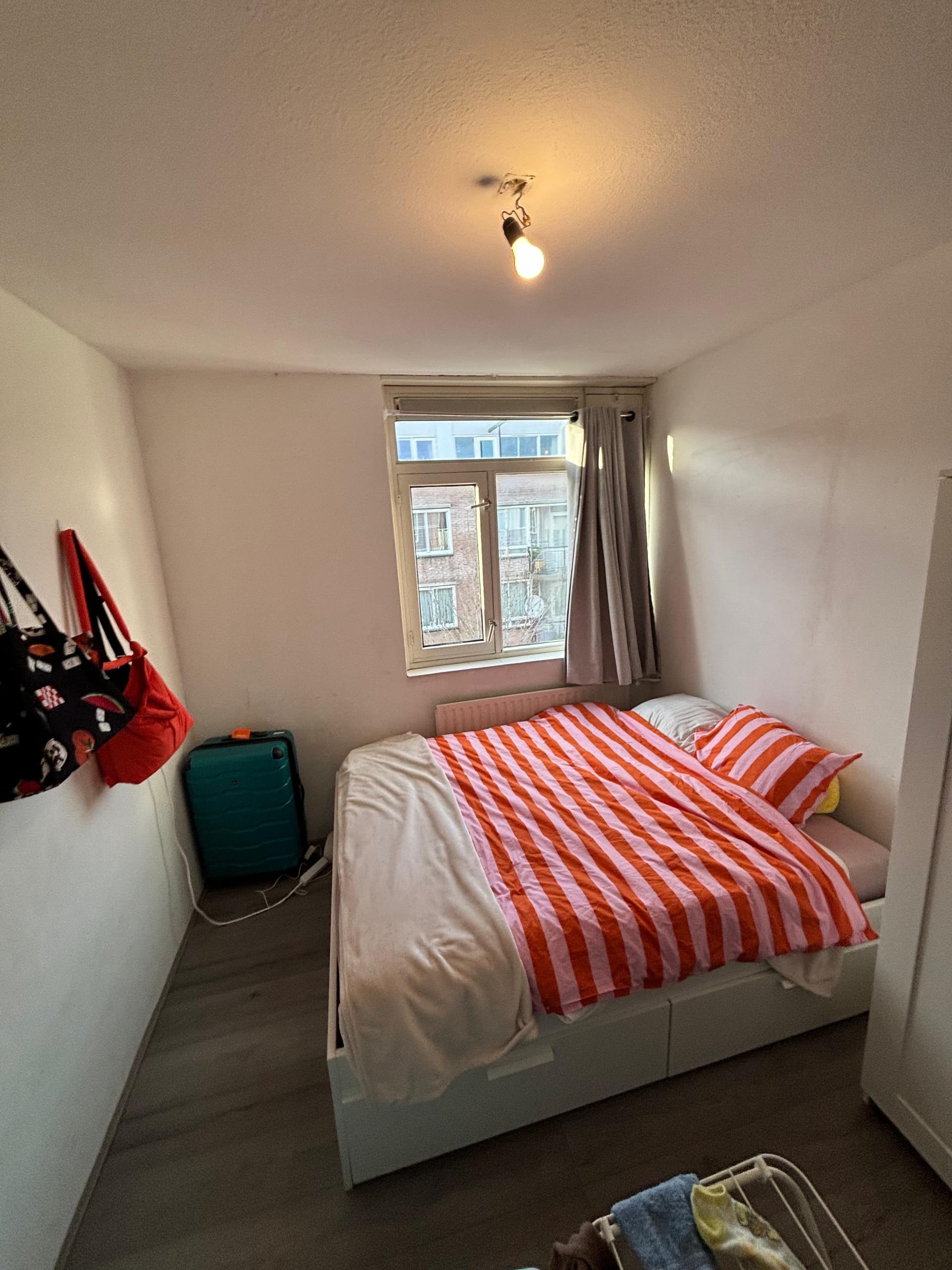 Private Bedrooms for Rent in Shared Apartment | Affordable & Comfortable Living - Image 2