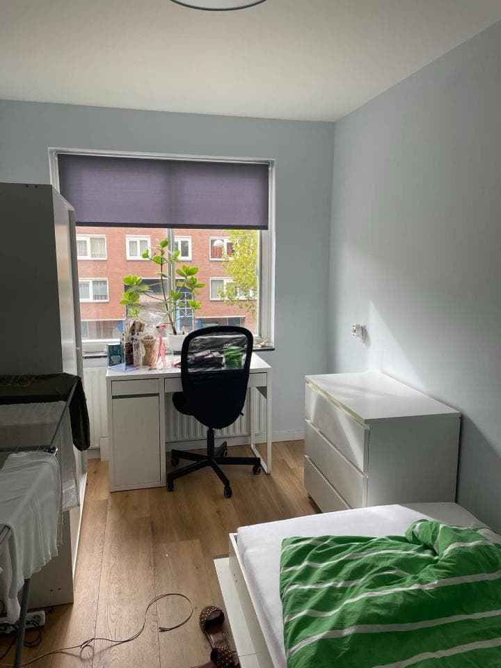Private Rooms in a Shared Home - Image 7