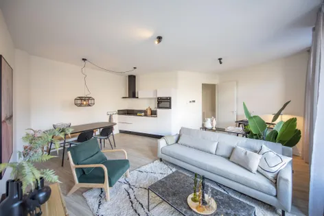 One bed in Amsterdam - Image 2